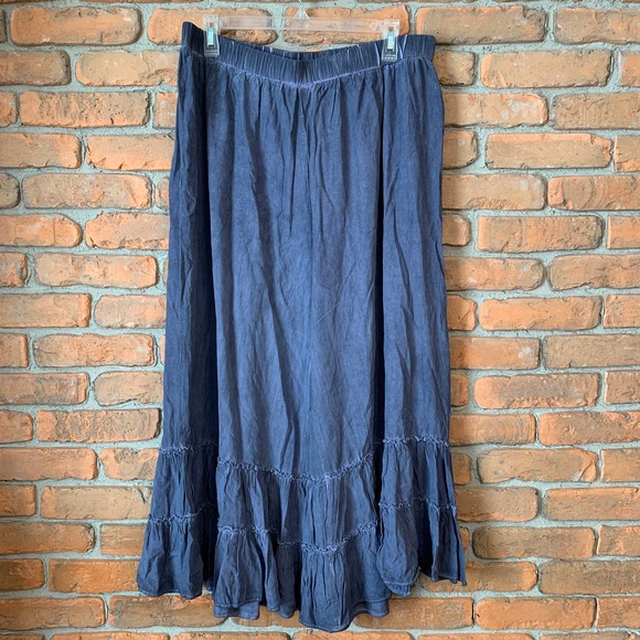 Umgee Pants - Umgee NWT Wide Leg Tiered Ruffled Bottom Pull-On Pants Navy Blue - Size XL